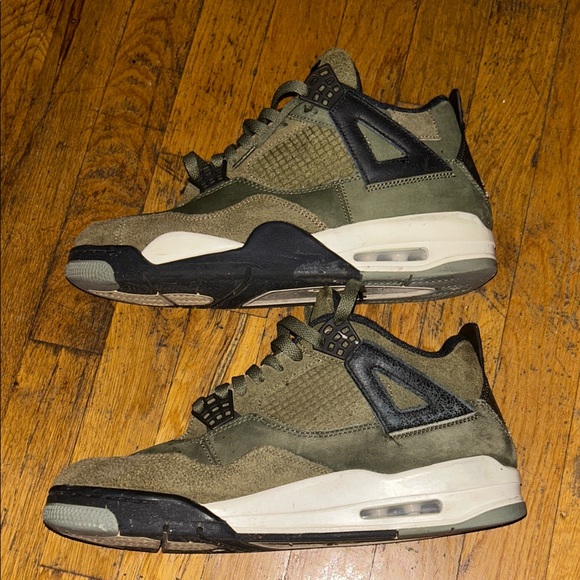 Jordan Olive Green Sneakers - Picture 3 of 6